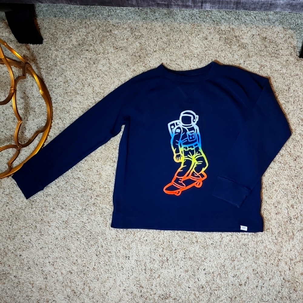GAP Sweatshirt, Youth size M